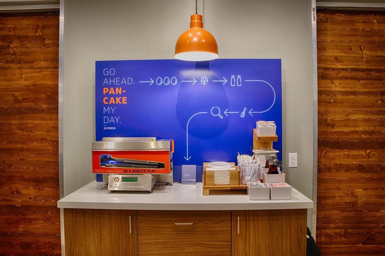Holiday Inn Express - Starke By Ihg 外观 照片
